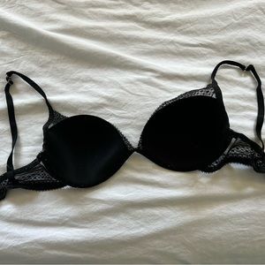 victoria secret lace black bra